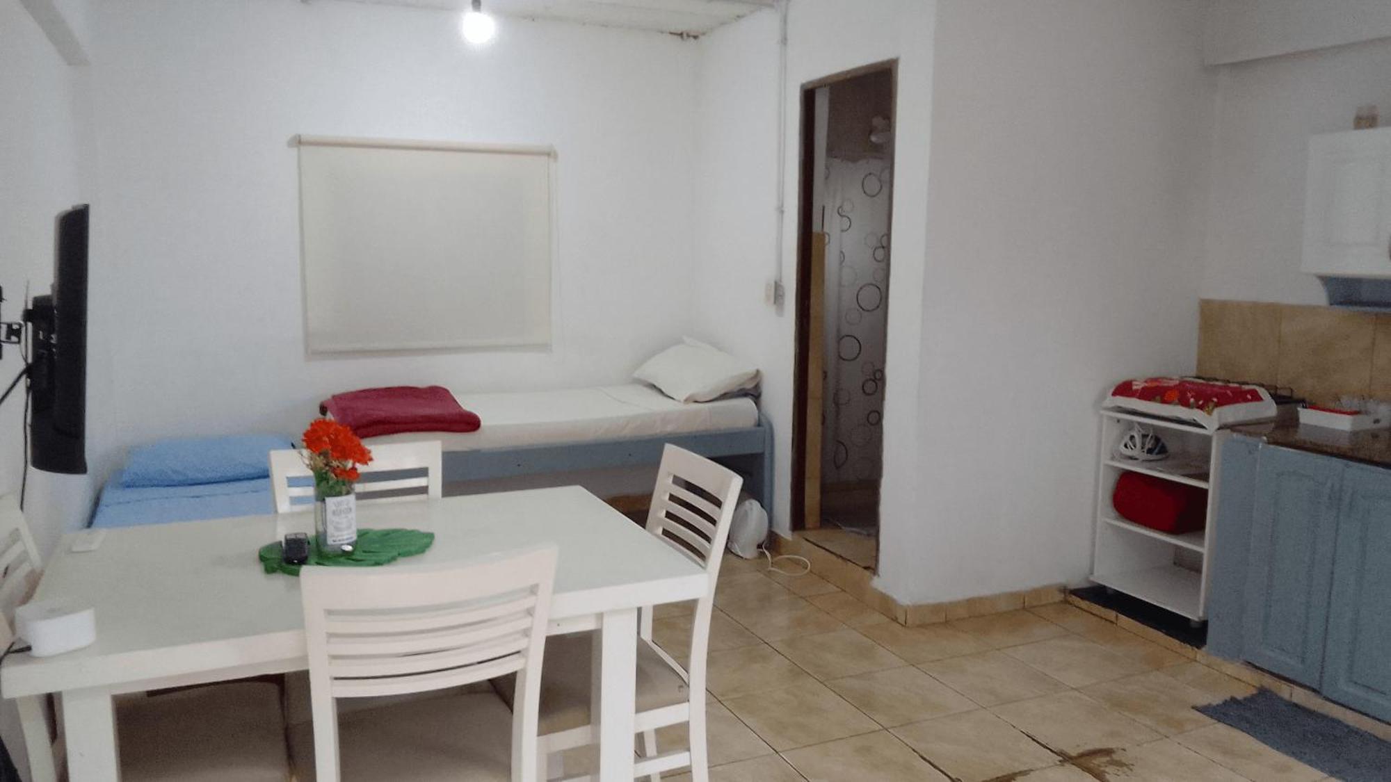 Apartamento Sencillo Alojamiento Entrando A La Ciudad Posadas Exterior foto