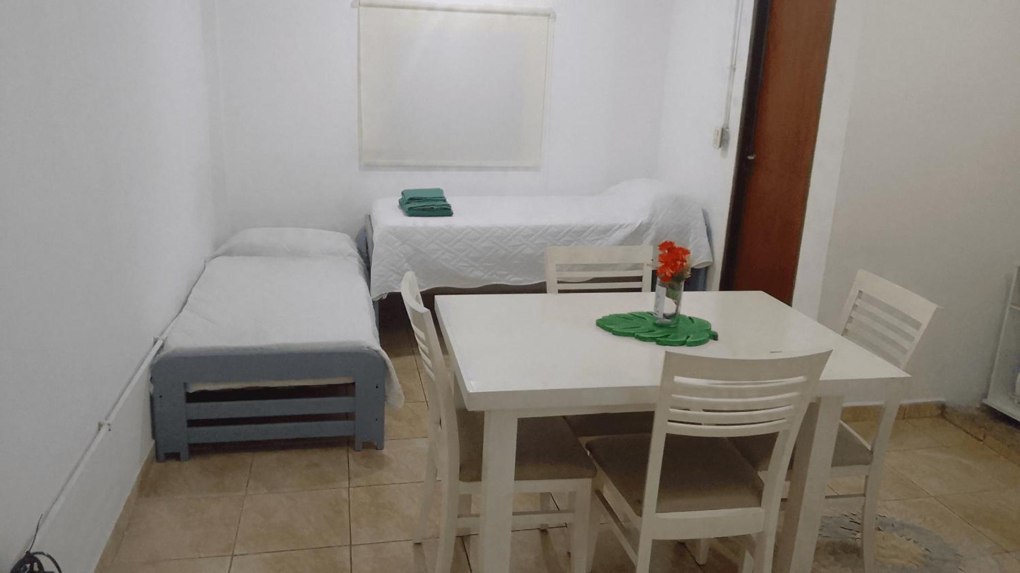 Apartamento Sencillo Alojamiento Entrando A La Ciudad Posadas Exterior foto